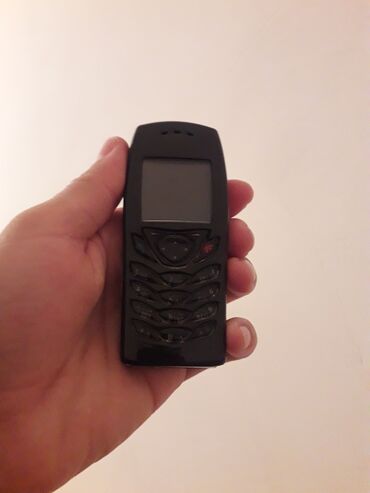 nokia e61: Nokia 1, rəng - Qara, Düyməli