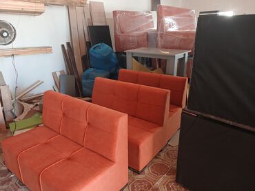 Sifarişlə restoran divanları: Düz, sadə divan, Bazasız — 4