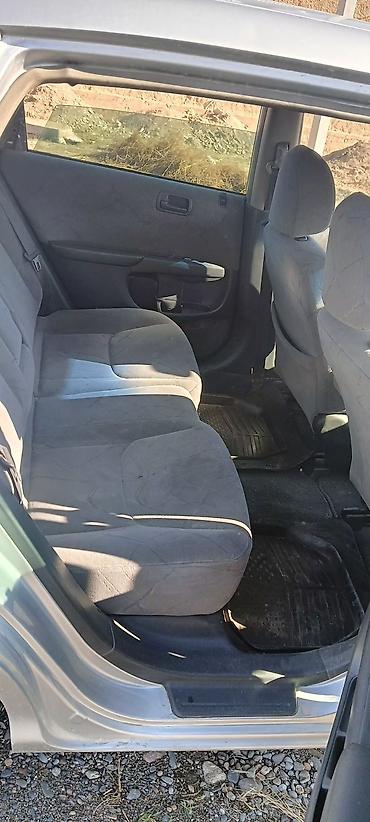 Honda: Honda Civic: 2000 г., 1.5 л, Вариатор, Бензин, Хэтчбэк — 5