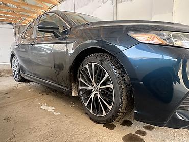 Toyota: Toyota Camry: 2019 г., 2.5 л, Автомат, Бензин, Седан — 2