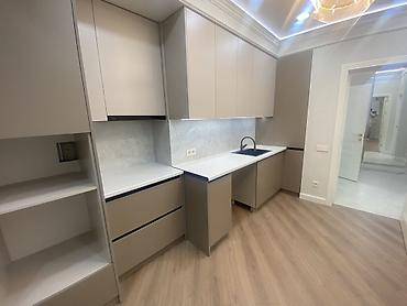 мойку: 2 комнаты, 40 м², Асанбай мкр 8 этаж, Дизайнерский ремонт — 2