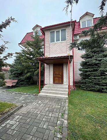 7 микрорайоне: 6 комнат и более, 275 м², 3 соток, 11 мкр Газ — 1