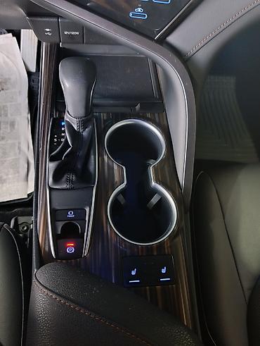 Toyota: Toyota Camry: 2018 г., 2.5 л, Автомат, Бензин, Седан — 11