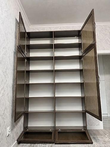 Шкафы: Шифоньер, шкаф для одежды, Б/у, Прямой, ЛДСП — 1