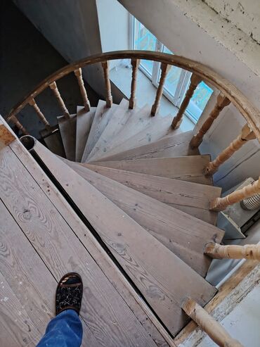 Bağ evlərinin satışı: Ev Xaçmaz -Xudat yoluna yaxın məsafədə yerləşir.25 sot həyətyanı — 8