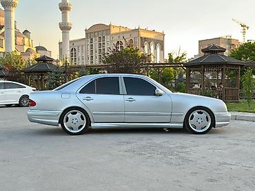 w124 e500: Mercedes-Benz E-класс AMG: 2001 г., 5.5 л, Автомат, Бензин, Седан — 2