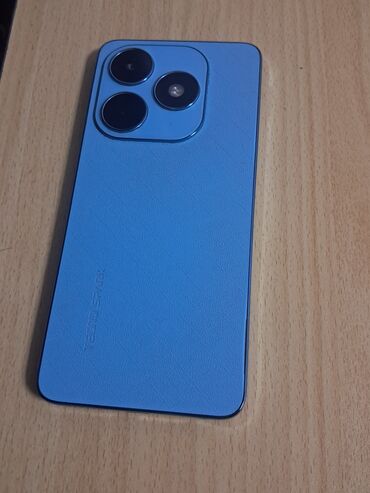 samsung not 6: Tecno Spark, rəng - Mavi, Sensor