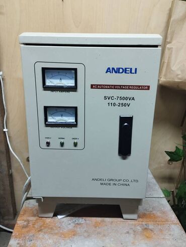 Paltaryuyan maşınlar: Bu cihaz avtomatik gərginlik tənzimləyicisi elektrik şəbəkəsində