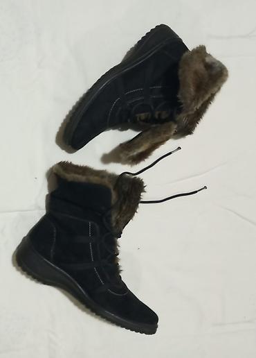 ugg 25: NEMAČKE prelepe tople cizme uvek aktuelan model i kao nove su, br.39 — 1