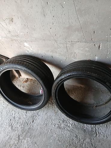 islenmis teker satisi: Goodyear markalı avtomobil şinləri. Şinlərin ölçüsü 245/35 ZR20, yük — 2