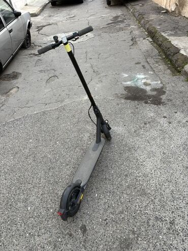 Elektrikli samokatlar: Elektrik skuter – qatlana bilən, şəhərdaxili gediş üçün rahat model — 2