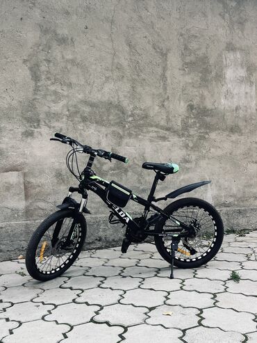 велосипед для детей инвалидов: Детский велосипед, 2-колесный, 9 - 13 лет, Для девочки, Б/у