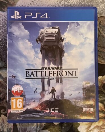 abu arena yeni il senliyi: PS4 üçün Star Wars Battlefront oyunu. Demək olarki təzədir, 1-2 dəfə