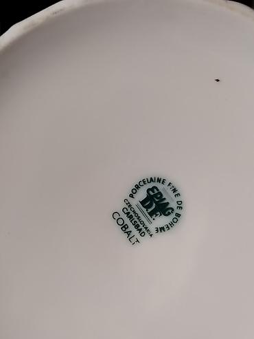 Vintaž porcelanski čajnik Epiag Bohemia Carlsbad – Plava vinova loza na lalafo.rs — 2 Vintaž porcelanski čajnik Epiag Bohemia Carlsbad – Plava vinova loza — 2