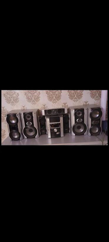 усилители б у: Muzikalni sentr 200azn.Nilufər Gəncə şəhərində