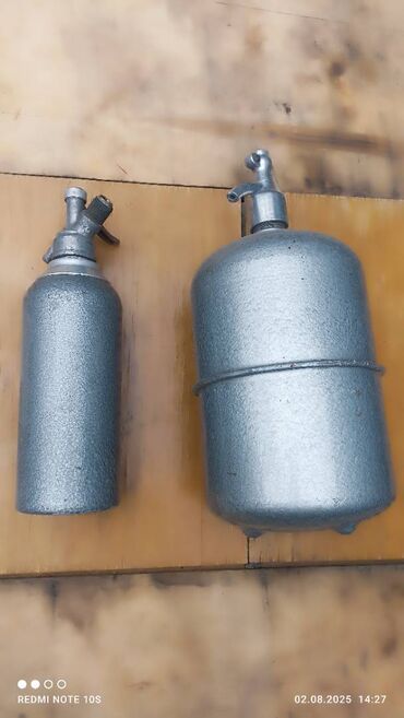 разное советское: Продаю два сифона СССР цена 900 сом пара продаю только парой!!