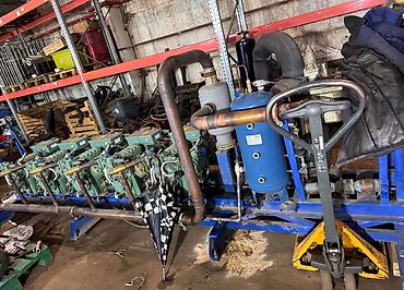 Ремонт холодильников, морозильников: ✔️ Опыт работы в ремонте холодильников - более 10 лет. ✔️Имею высшее — 3