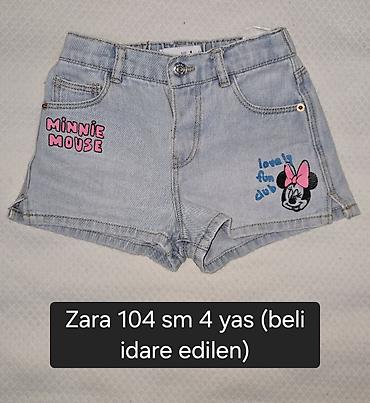 parça ayaqqabı: Qiz Uşaqi üçün şort. hamisi seliqle veziyyetdedir. Sekillerde razmer — 3