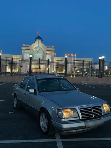 Mercedes-Benz: Mercedes-Benz W124: 1993 г., 3.2 л, Автомат, Бензин