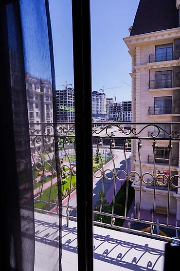 Продажа квартир: 2 комнаты, 62 м², Элитка, 5 этаж — 13