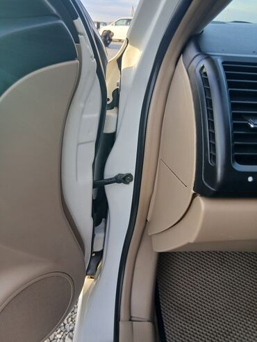 Honda: Honda Accord: 2003 г., 2 л, Типтроник, Бензин, Седан — 21