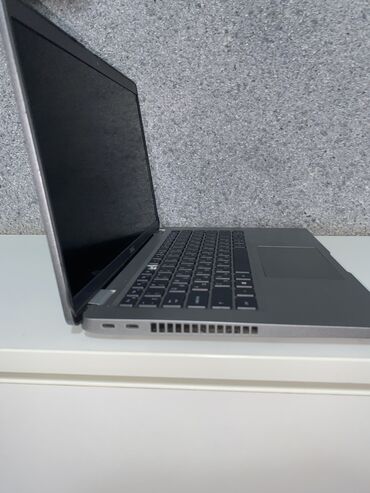 i7 cpu: İşlənmiş Dell 11.6 ", Intel Core i7, 512 GB