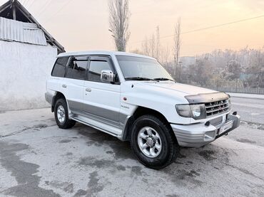 Mitsubishi: Mitsubishi Pajero: 1998 г., 3 л, Автомат, Бензин, Внедорожник — 7