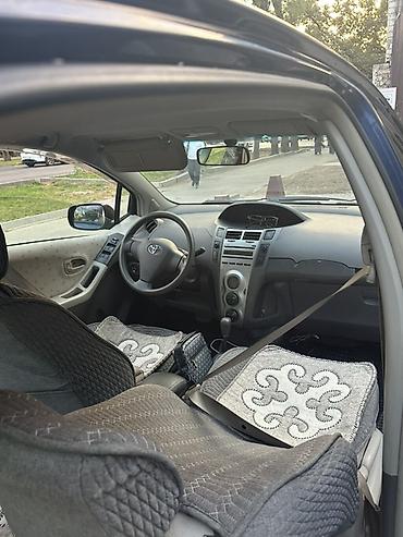 mini ev: Toyota Vitz: 2008 г., 1.3 л, Автомат, Бензин, Хэтчбэк — 8