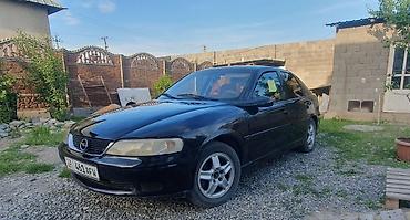 bud e9: Opel Vectra: 2002 г., 1.8 л, Механика, Бензин, Лифтбек — 2