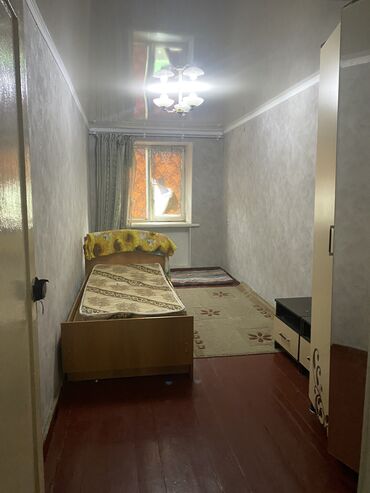 комната в бишкеке: 3 комнаты, Собственник, С подселением