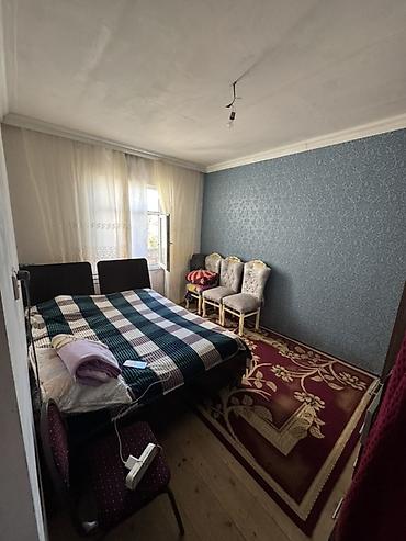 ecemide ev alqi satqisi: 3 otaqlı, 200 kv. m, Orta təmir — 8
