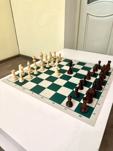 настольная игра монополия: Шахматы фигуры профессиональные Staunton, деревянные(граб), с