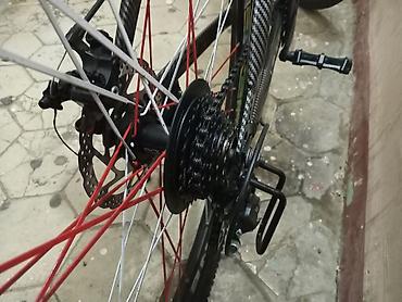 velosiped 28: Velone dağ velosipedi - Güclü alüminium tipli çərçivə, aerodinamik — 6