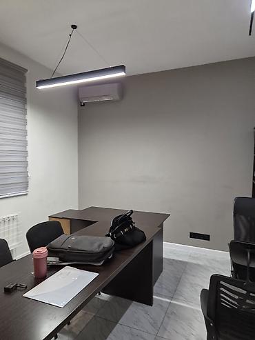 уметал: Сдаю Офисный кабинет: 20 м², С ремонтом, Первая линия — 3