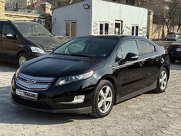 Chevrolet: Chevrolet Volt: 2013 г., 1.4 л, Вариатор, Гибрид, Седан — 2