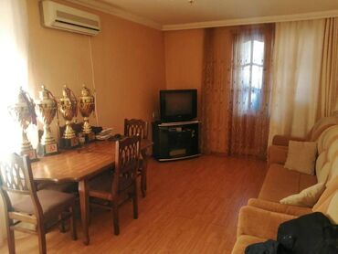 Uzunmüddətli kirayə mənzillər: Yasamal rayonu, Bakı Dövlət universiteti yaxınlığı, 53 nomreli -da lalafo.az — 2 Uzunmüddətli kirayə mənzillər: Yasamal rayonu, Bakı Dövlət universiteti yaxınlığı, 53 nomreli — 2