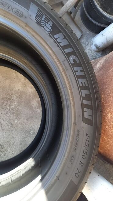 toros disklər: Michelin avtomobil şini - Marka/model: Michelin - Ölçü: 245/50 R20 -