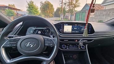 Транспорт: Hyundai Sonata: 2019 г., 1.6 л, Автомат, Бензин, Седан — 6