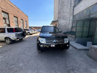 пажеро 3: Mitsubishi Pajero: 2011 г., 3.5 л, Автомат, Газ, Внедорожник