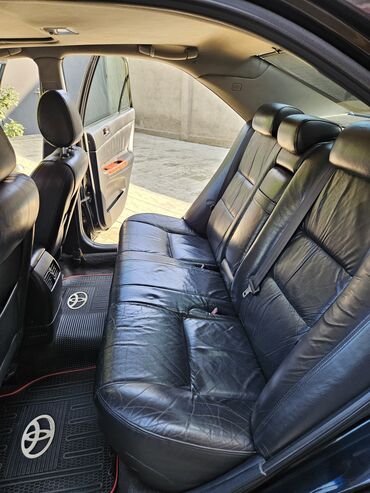 Toyota: Toyota Camry: 3 l | 2002 il Sedan — 5