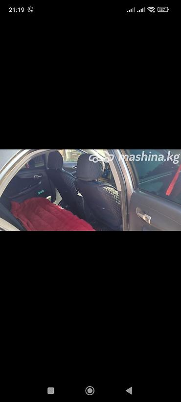 четырка цена: Представляем Toyota Corolla, седан темно-серого цвета. Этот автомобиль — 6