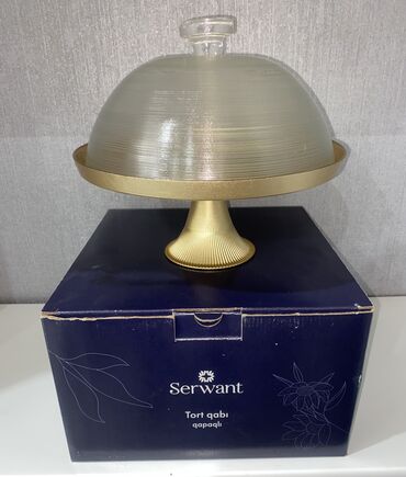 зеркальная посуда для фуршета: Tortun altlığı Serwant Ares, 28 sm, şüşə, qızılı rəngdə