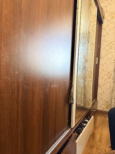 skaf kupe: Sürgülü qapılı paltar şkafı - Material: taxta/laminat örtüklü, tünd — 1