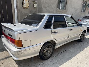 tap az vaz 2107: VAZ 2115 avtomobili, gümüşü rəngdə sedan kuzovlu modeldir. Şəkillərdə — 8