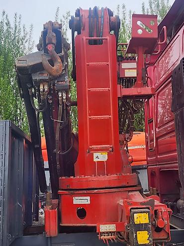 Манипуляторы: Манипулятор, 2017 г., от 12 т — 8