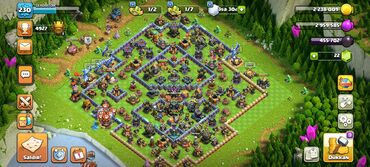 clash of clash: Clash of Clans oyununda yüksək səviyyəli, yaxşı müdafiə olunan bir