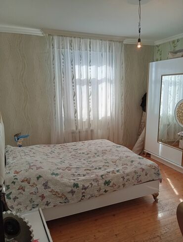 Həyət evləri və villaların satışı: Satılır. Təcili deyil. Diqqətlə oxuyun zəhmət olmasa.Ev kanal — 29