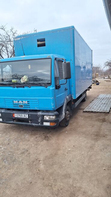 Портер, грузовые перевозки: Domestic waste removal, Regional transportation, with loader