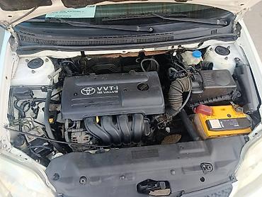 jac js6: Toyota Corolla: 2004 г., 1.8 л, Механика, Бензин, Универсал — 5
