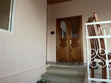 Günlük kirayə evlər: İki mərtəbəli həyətyanı ev - Tikinti: birinci mərtəbə çaydaşı/kərpic — 2